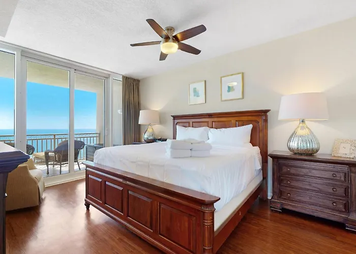 The Colonnades 1401 Holiday home Gulf Shores
