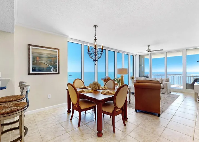 The Colonnades 1401 Holiday home *